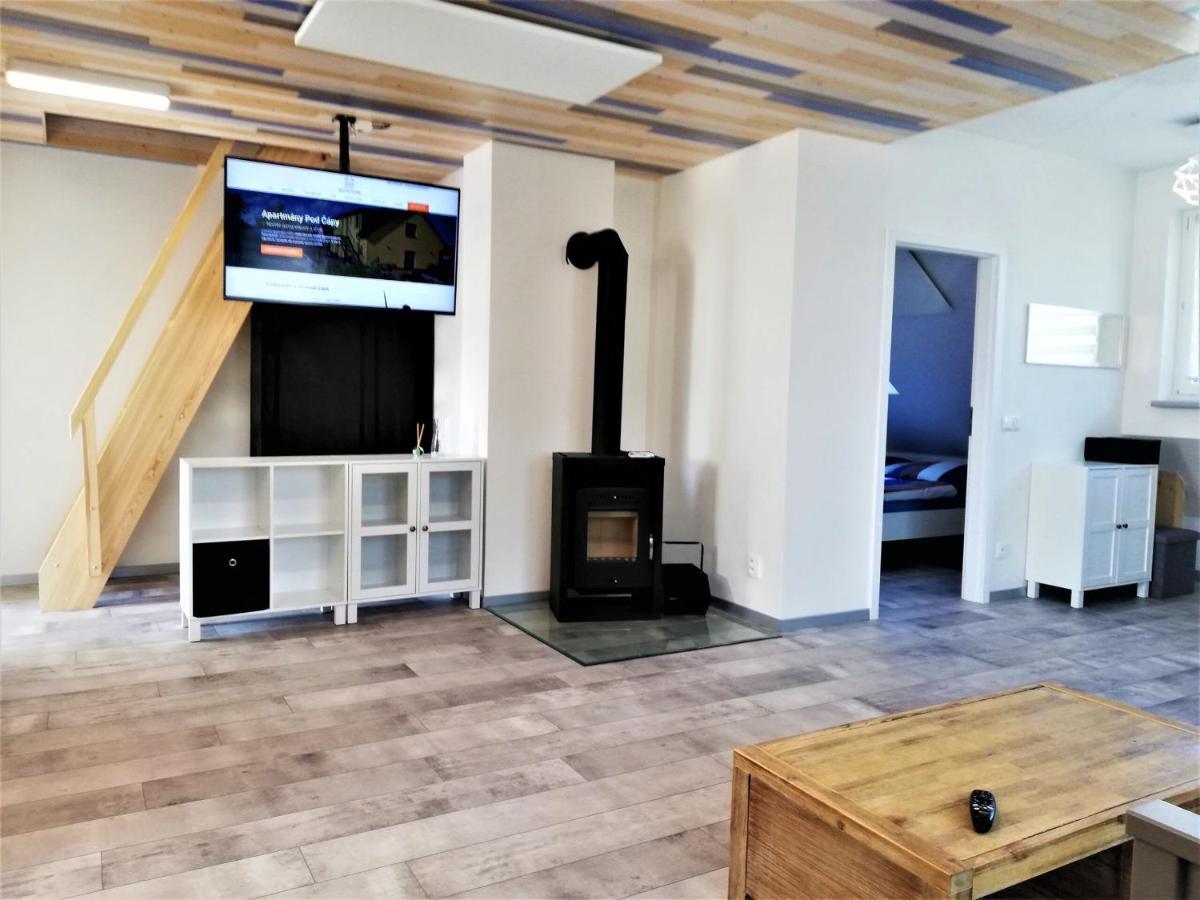 Apartmány Pod Čápy, Nasavrky Exterior foto